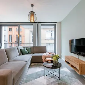 https://modern-apartment-for-up-to-five-people.bruges-hotels.info
